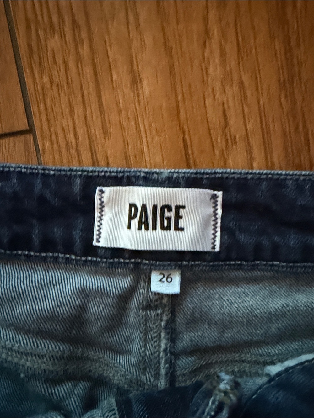 PAIGE Sofia Flare Jeans- size 26 - Picture 4 of 8
